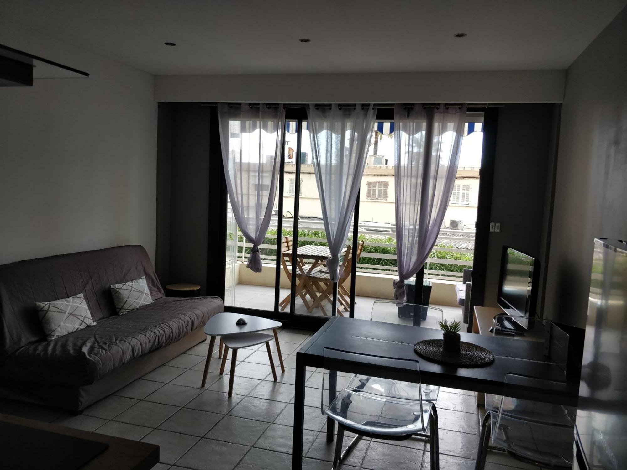 Appartement Le Palais du Tropique à Juan-les-Pins Extérieur photo