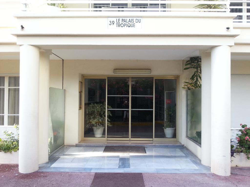 Appartement Le Palais du Tropique à Juan-les-Pins Extérieur photo