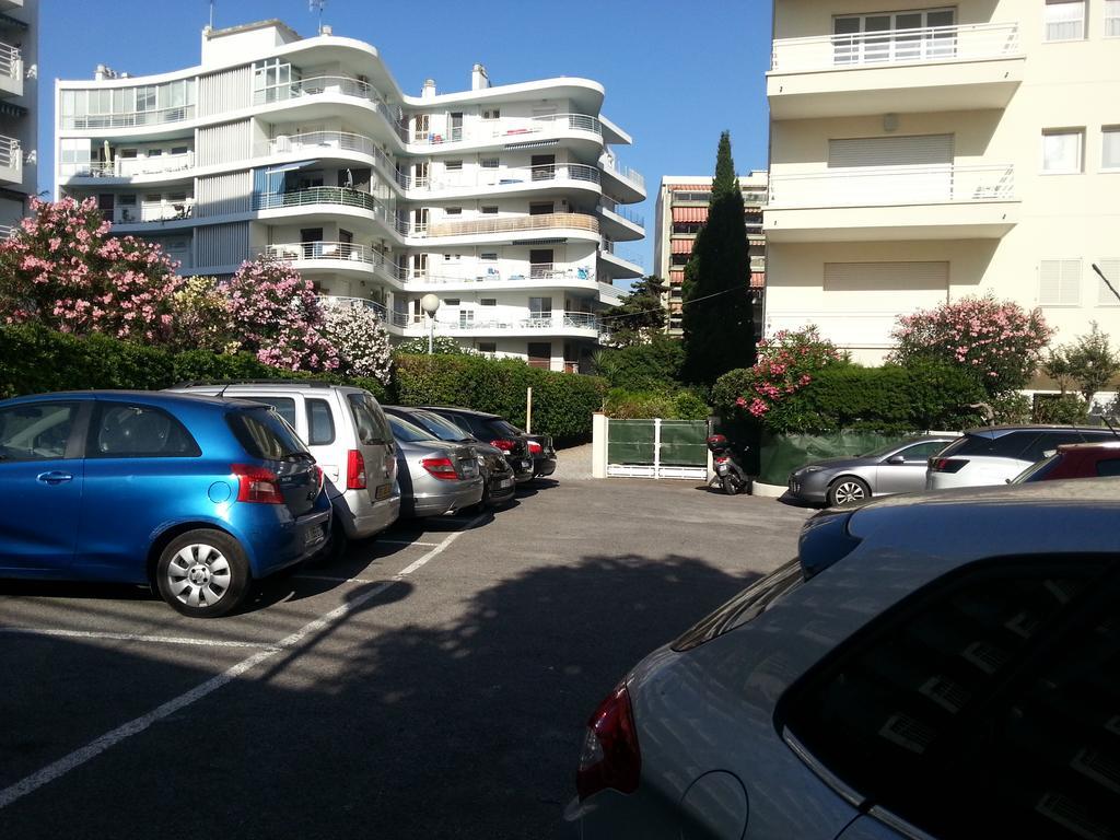Appartement Le Palais du Tropique à Juan-les-Pins Extérieur photo